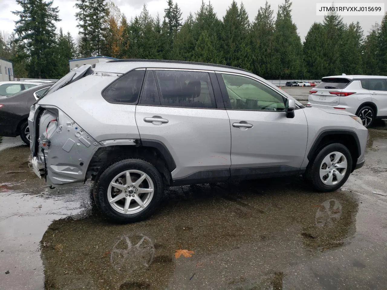 2019 Toyota Rav4 Le VIN: JTMG1RFVXKJ015699 Lot: 80297474