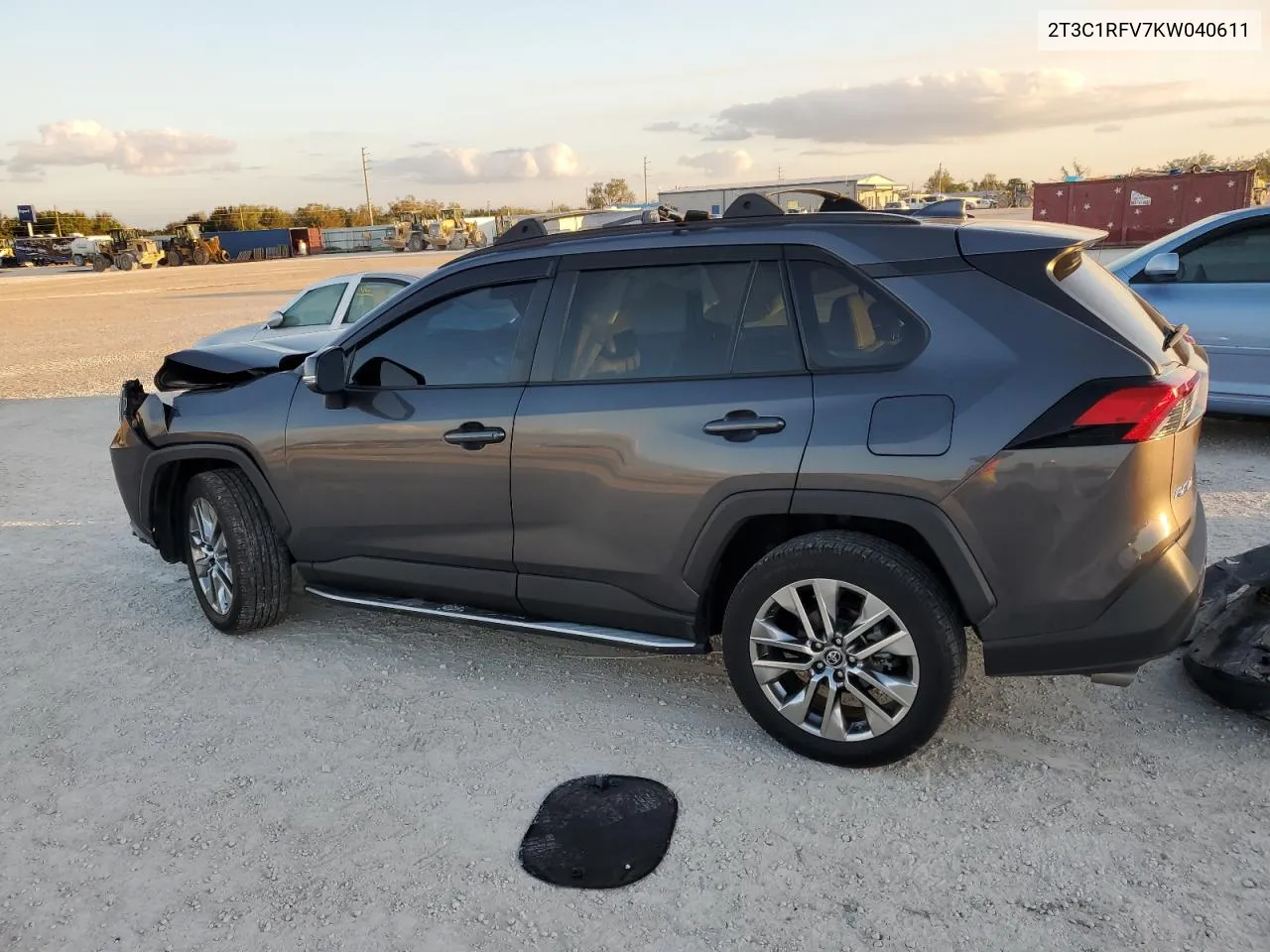 2019 Toyota Rav4 Xle Premium VIN: 2T3C1RFV7KW040611 Lot: 80460294