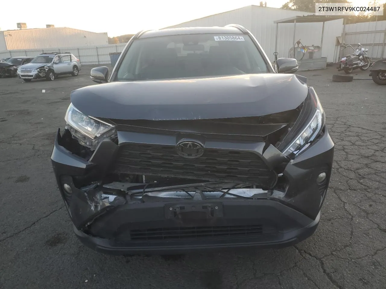 2019 Toyota Rav4 Xle VIN: 2T3W1RFV9KC024487 Lot: 81305864