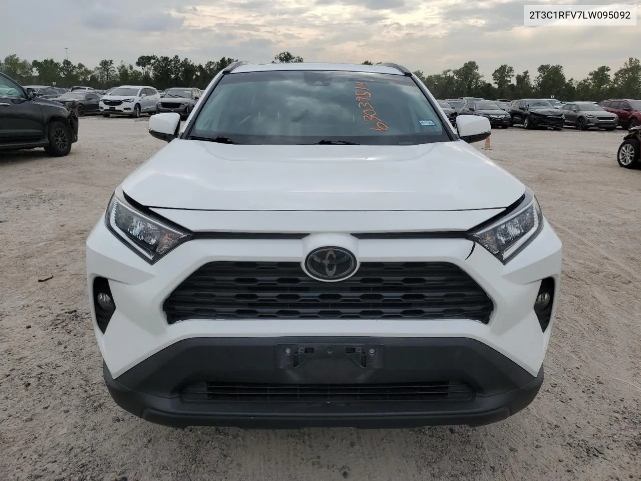 2020 Toyota Rav4 Xle Premium VIN: 2T3C1RFV7LW095092 Lot: 63039514