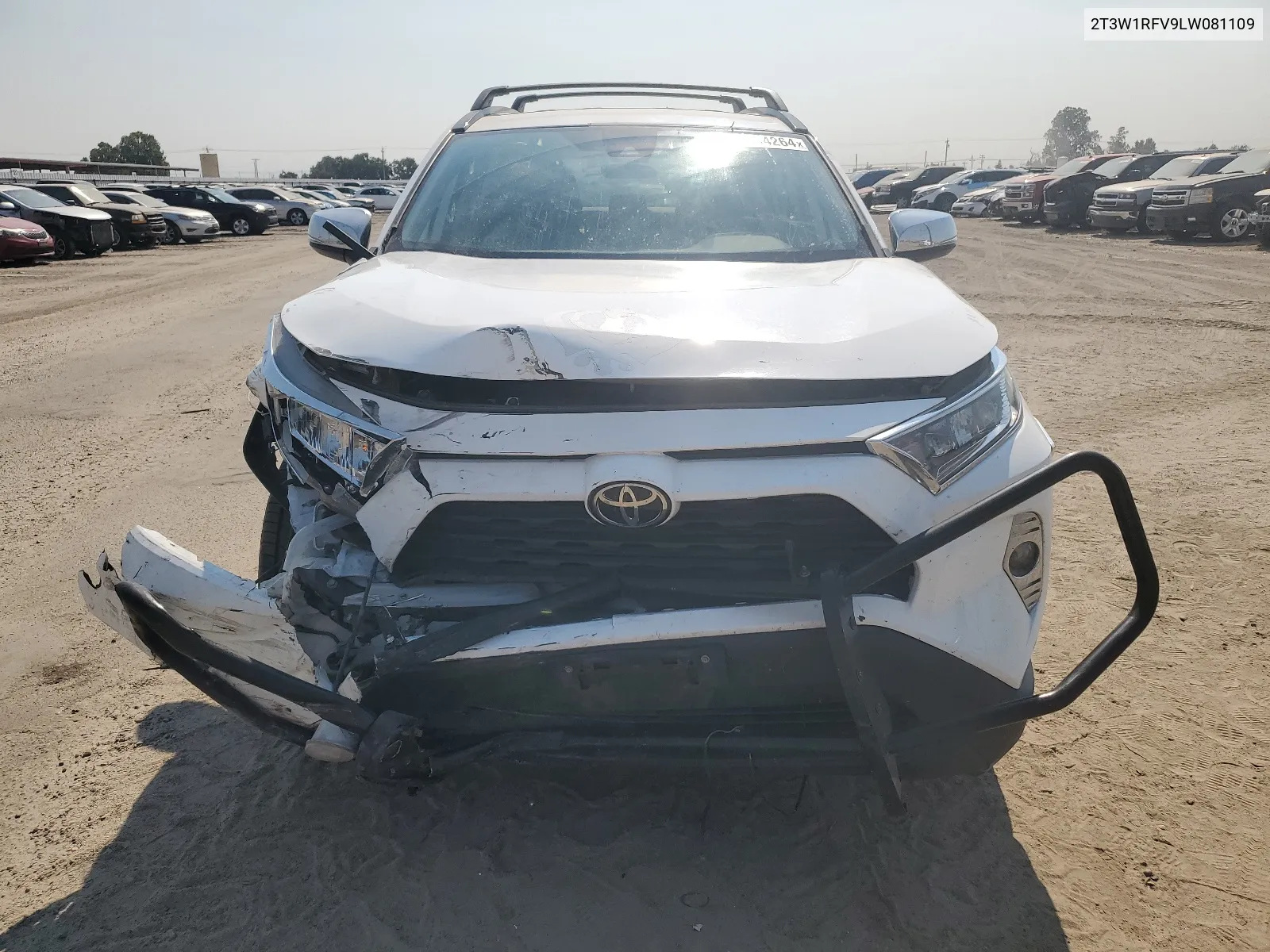 2T3W1RFV9LW081109 2020 Toyota Rav4 Xle