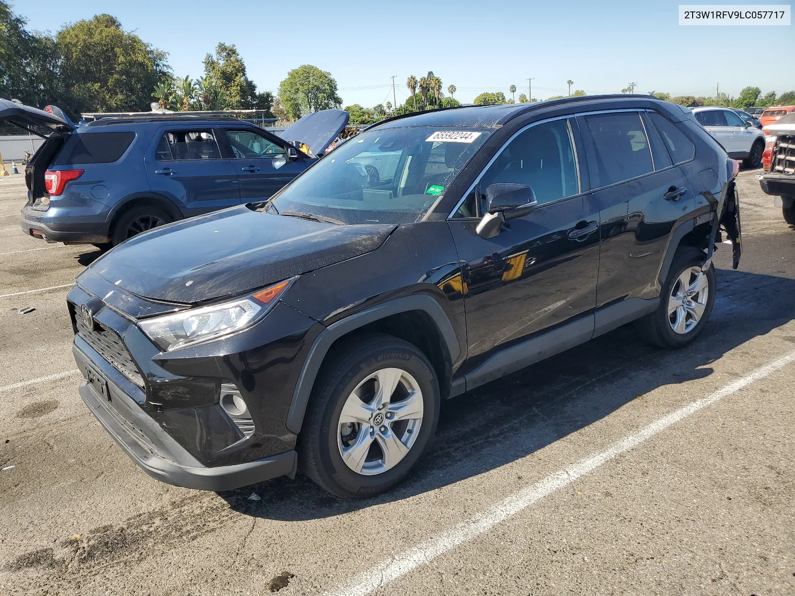 2020 Toyota Rav4 Xle VIN: 2T3W1RFV9LC057717 Lot: 65592244