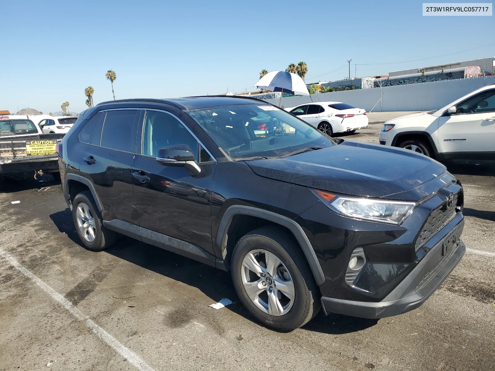 2020 Toyota Rav4 Xle VIN: 2T3W1RFV9LC057717 Lot: 65592244