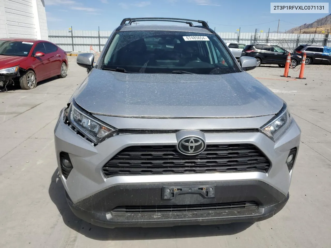 2T3P1RFVXLC071131 2020 Toyota Rav4 Xle