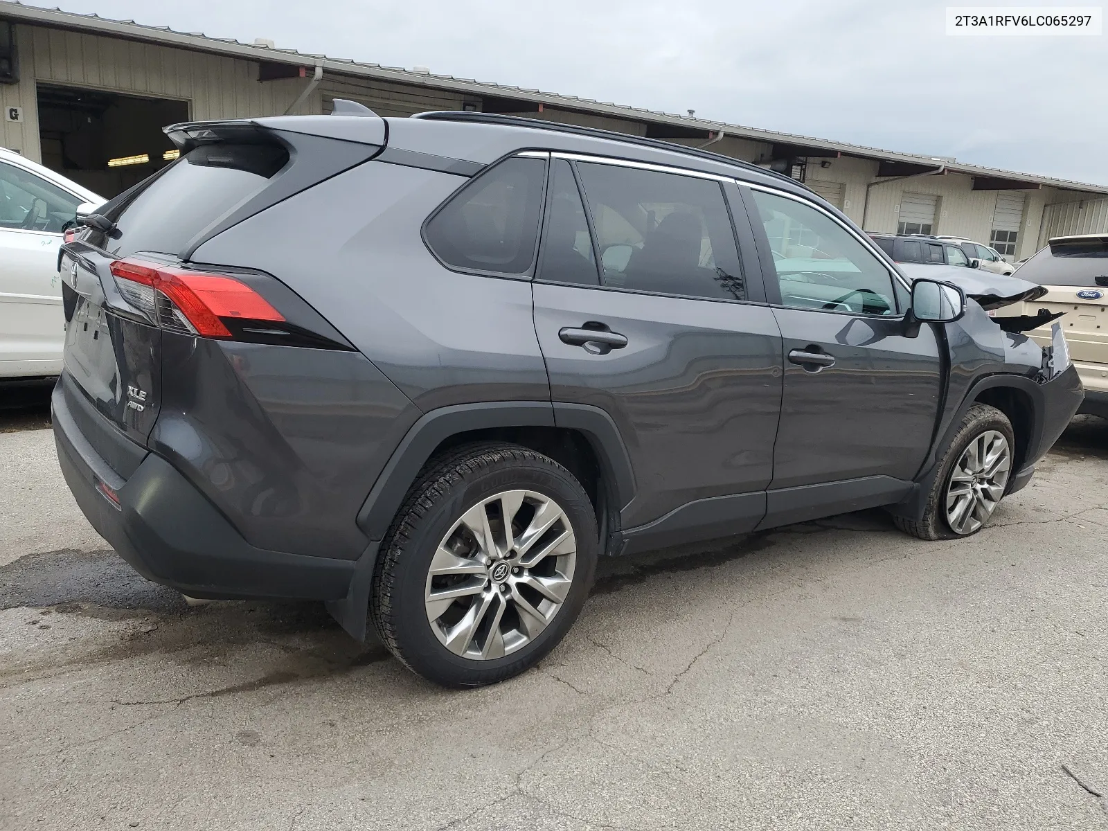 2020 Toyota Rav4 Xle Premium VIN: 2T3A1RFV6LC065297 Lot: 67598084