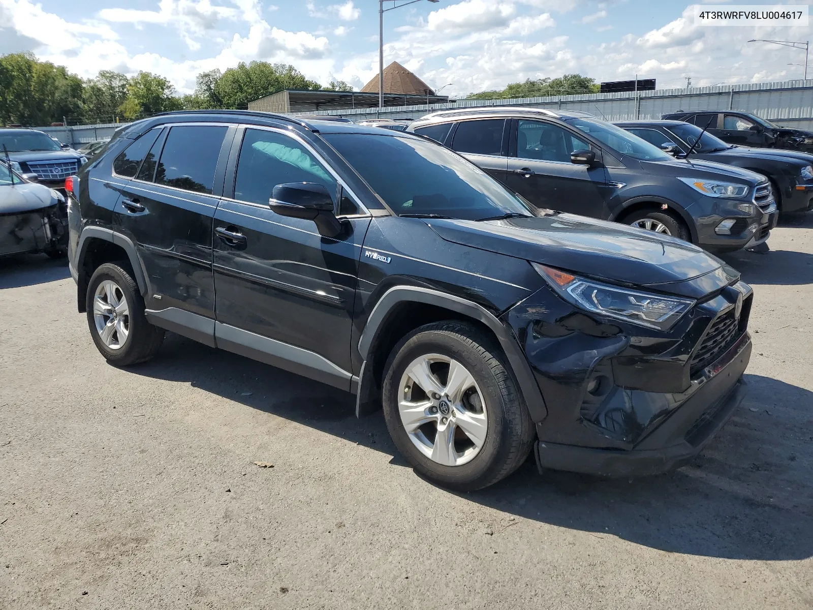 2020 Toyota Rav4 Xle VIN: 4T3RWRFV8LU004617 Lot: 67721684