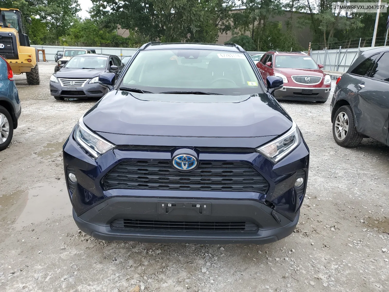 2020 Toyota Rav4 Xle VIN: JTMRWRFVXLJ047077 Lot: 67783114