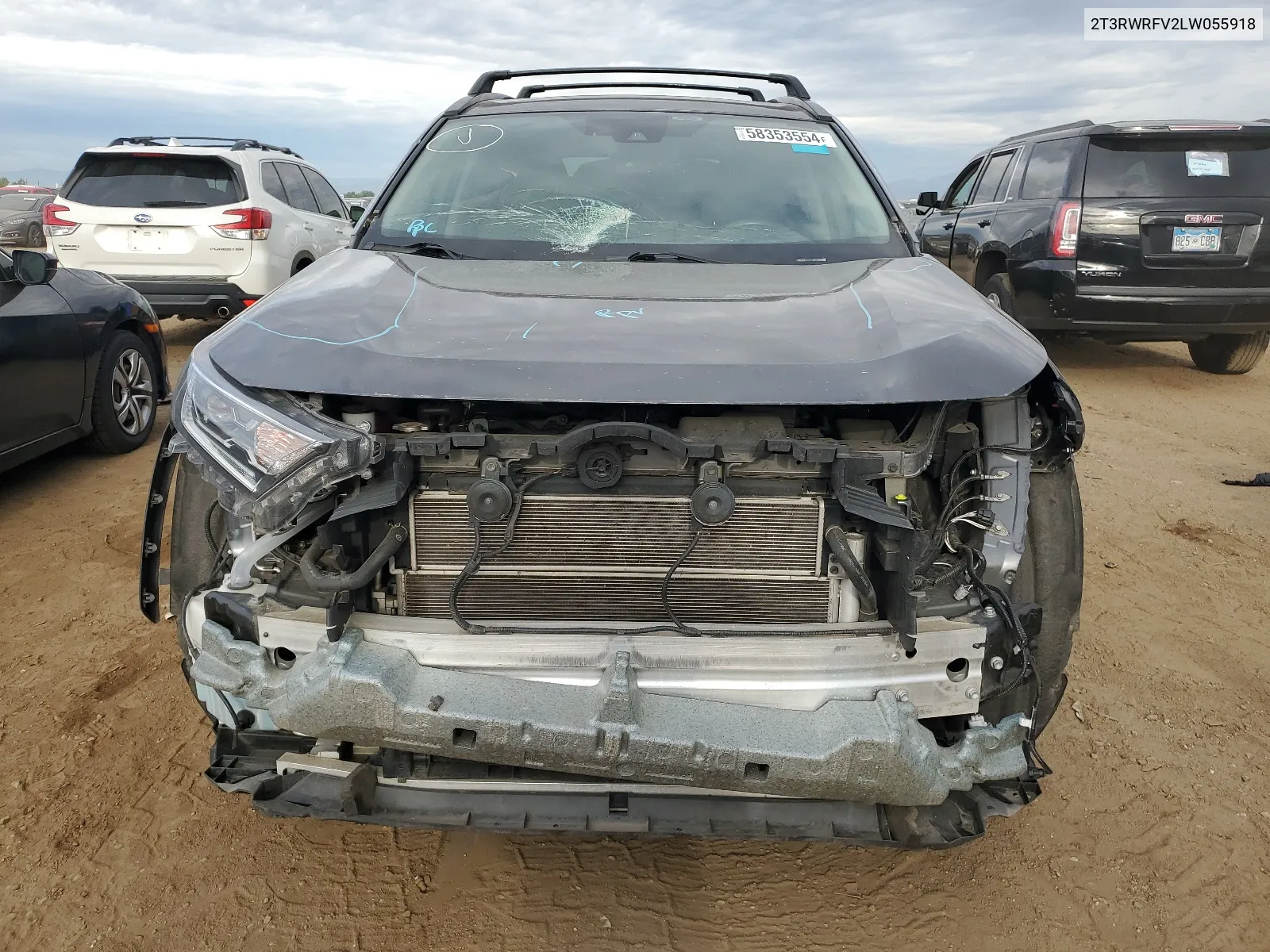 2T3RWRFV2LW055918 2020 Toyota Rav4 Xle