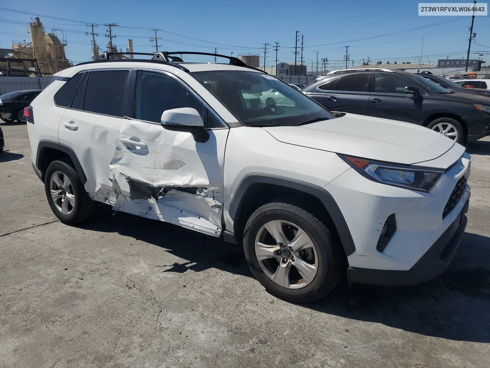 2020 Toyota Rav4 Xle VIN: 2T3W1RFVXLW064643 Lot: 68168304