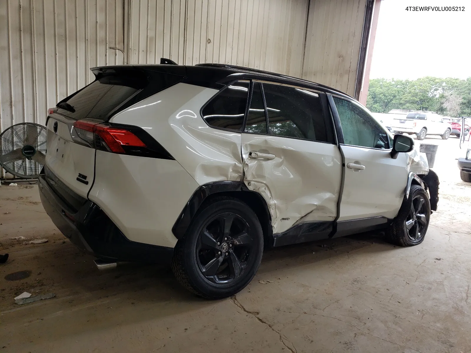 2020 Toyota Rav4 Xse VIN: 4T3EWRFV0LU005212 Lot: 68231024