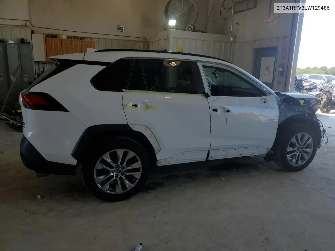 2020 Toyota Rav4 Xle Premium VIN: 2T3A1RFV3LW129486 Lot: 69404724