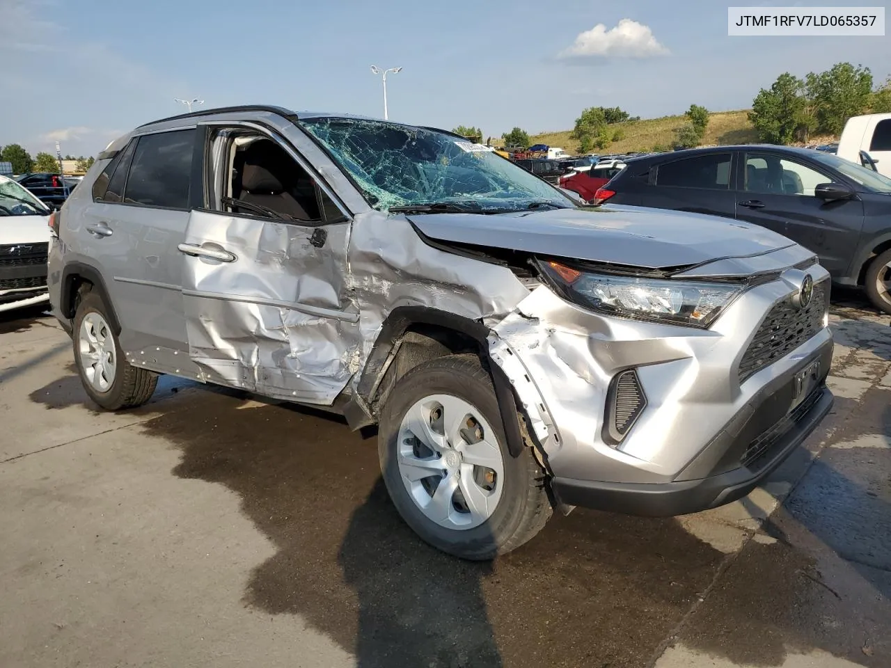 JTMF1RFV7LD065357 2020 Toyota Rav4 Le