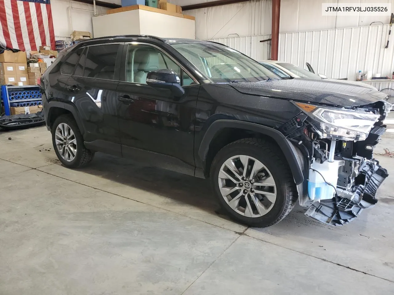 2020 Toyota Rav4 Xle Premium VIN: JTMA1RFV3LJ035526 Lot: 70870004