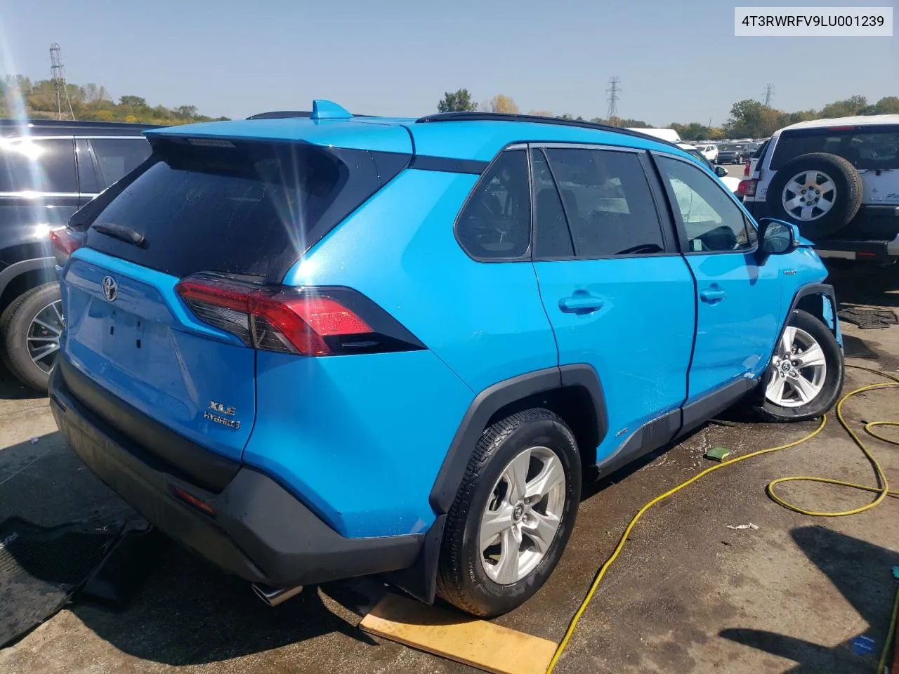 2020 Toyota Rav4 Xle VIN: 4T3RWRFV9LU001239 Lot: 71223674