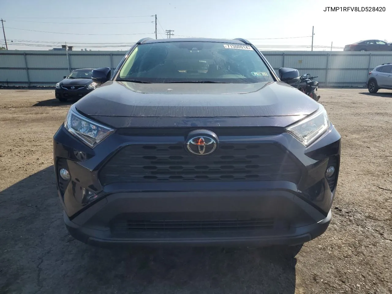 2020 Toyota Rav4 Xle VIN: JTMP1RFV8LD528420 Lot: 71300914