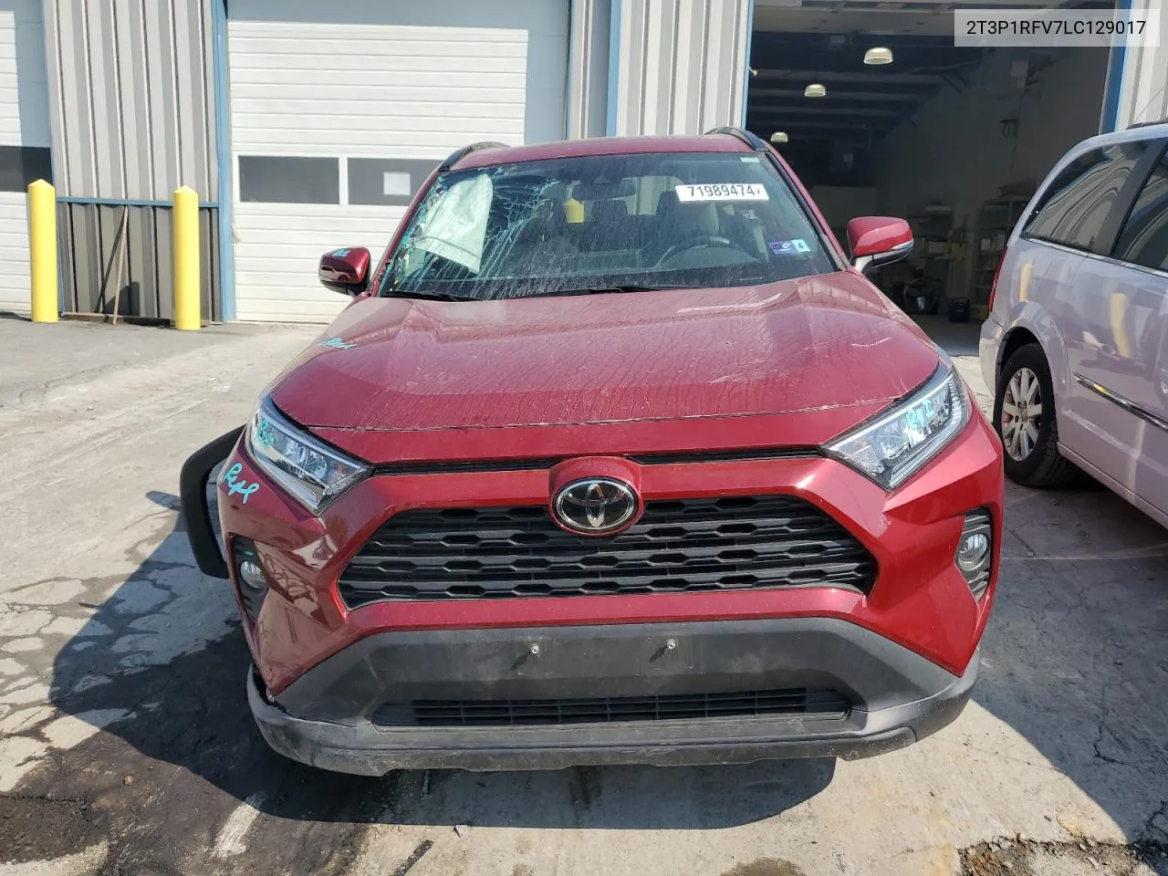 2020 Toyota Rav4 Xle VIN: 2T3P1RFV7LC129017 Lot: 71989474