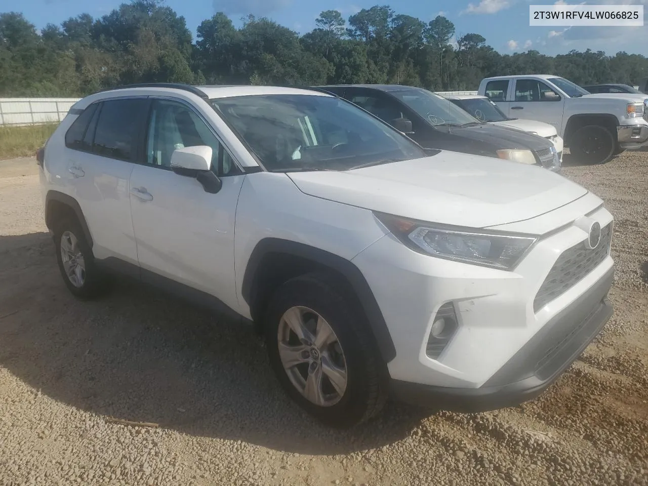 2020 Toyota Rav4 Xle VIN: 2T3W1RFV4LW066825 Lot: 73454774