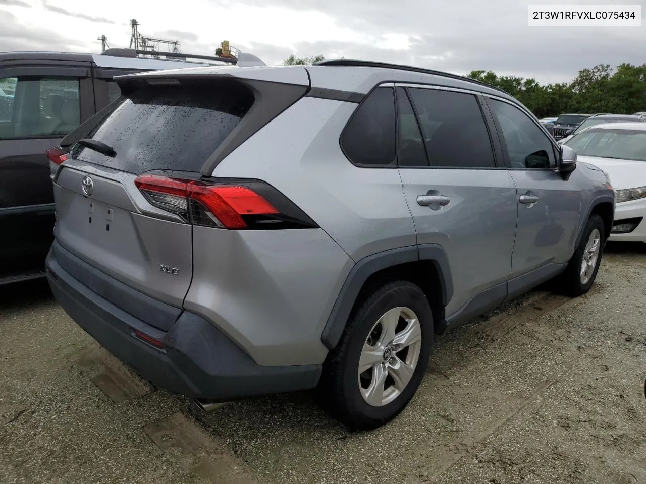 2020 Toyota Rav4 Xle VIN: 2T3W1RFVXLC075434 Lot: 74223594