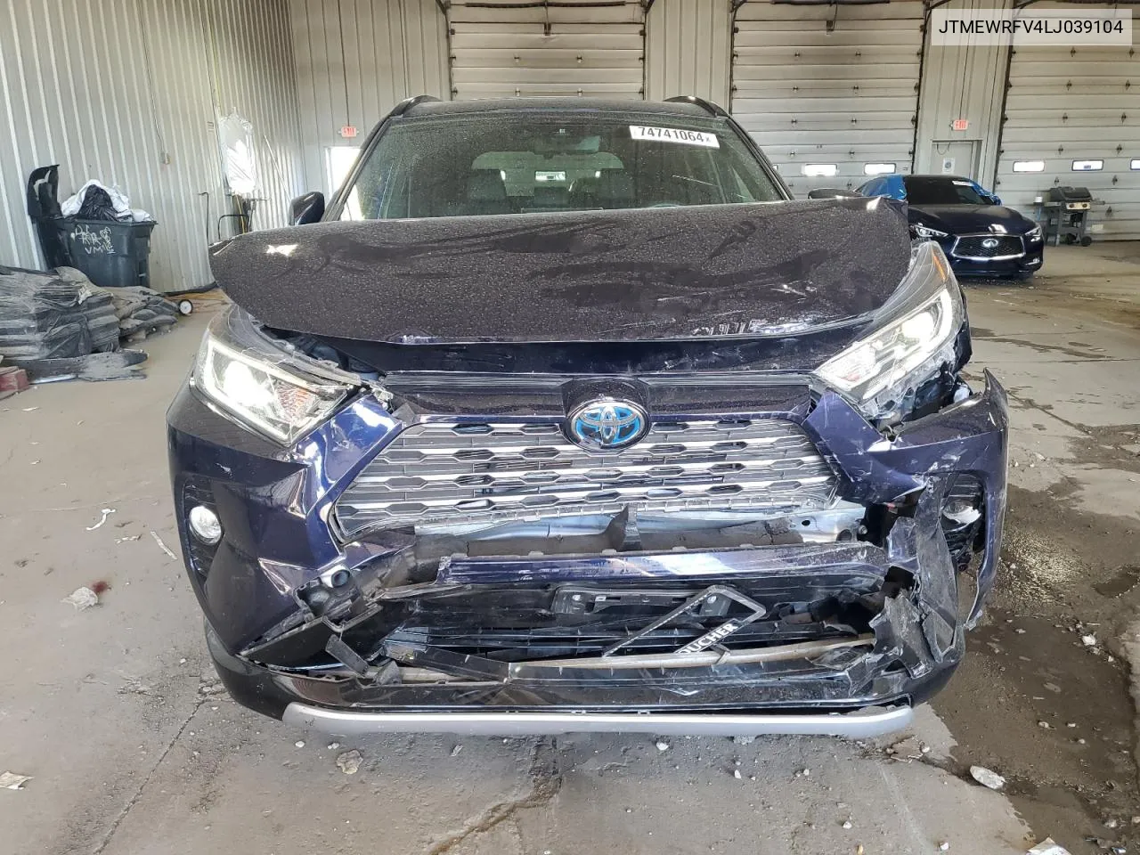 2020 Toyota Rav4 Xse VIN: JTMEWRFV4LJ039104 Lot: 74741064