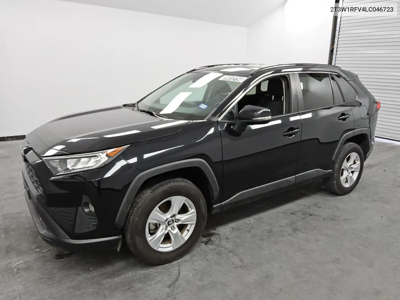 2020 Toyota Rav4 Xle VIN: 2T3W1RFV4LC046723 Lot: 76412754