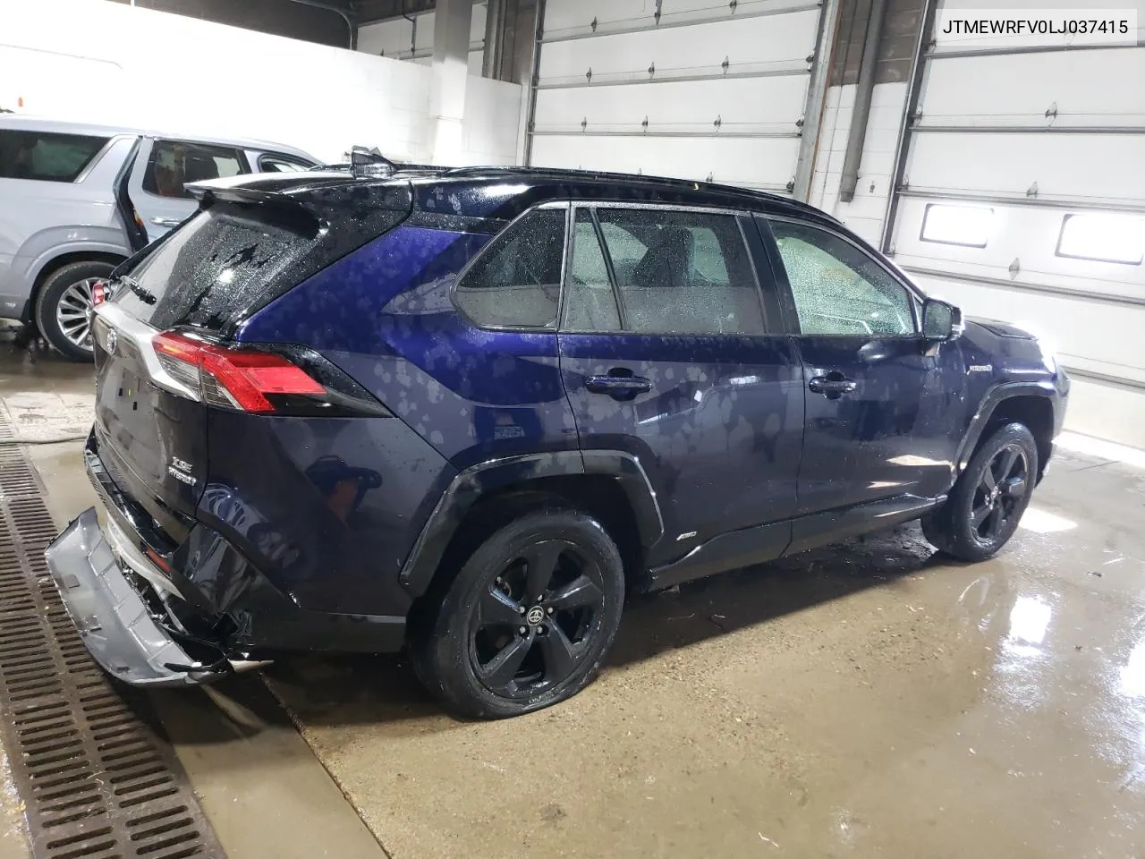 2020 Toyota Rav4 Xse VIN: JTMEWRFV0LJ037415 Lot: 76965544