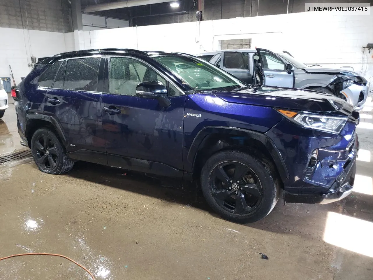 2020 Toyota Rav4 Xse VIN: JTMEWRFV0LJ037415 Lot: 76965544