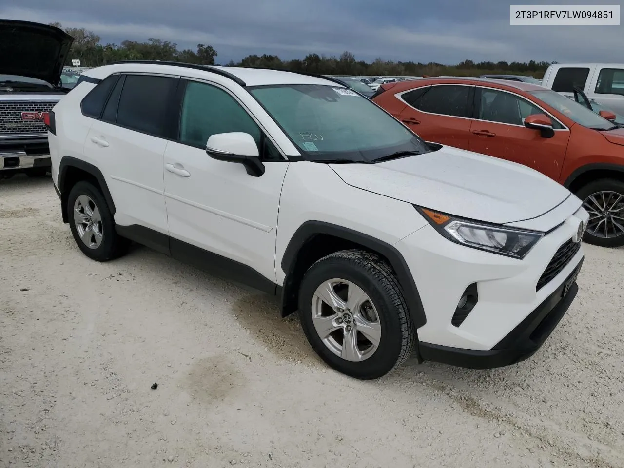 2020 Toyota Rav4 Xle VIN: 2T3P1RFV7LW094851 Lot: 77086394