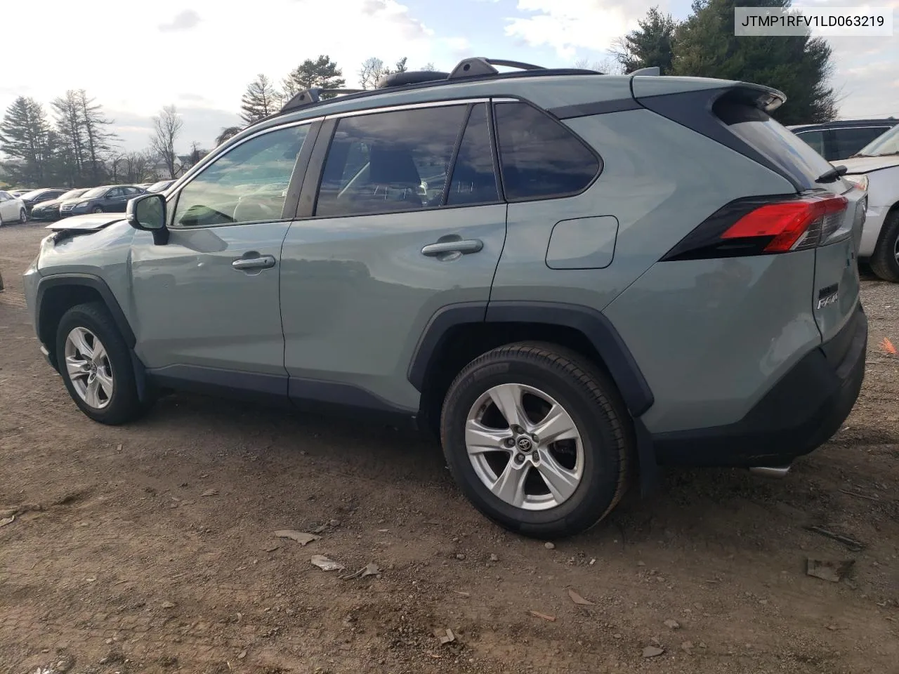 2020 Toyota Rav4 Xle VIN: JTMP1RFV1LD063219 Lot: 81332414