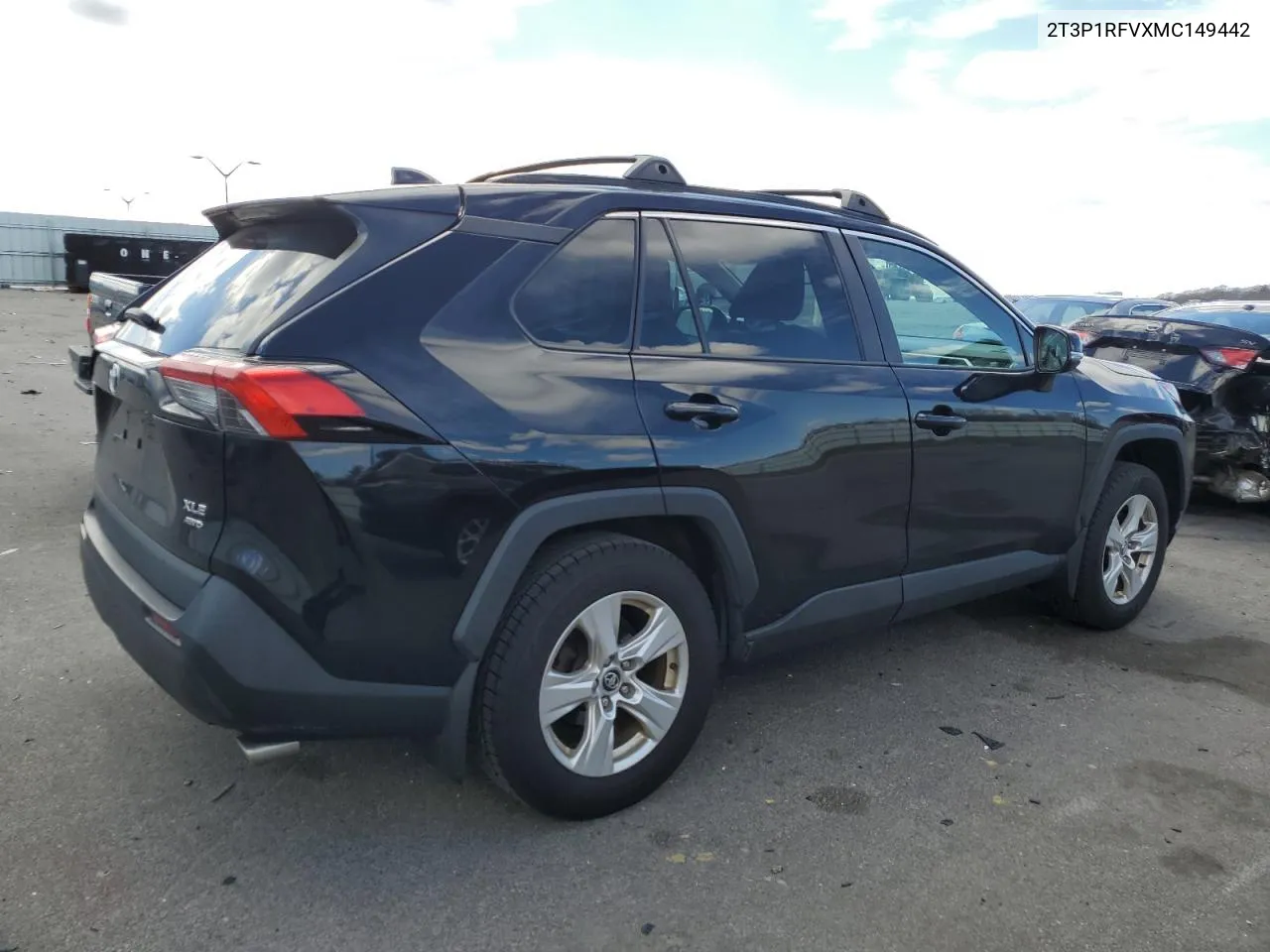 2T3P1RFVXMC149442 2021 Toyota Rav4 Xle