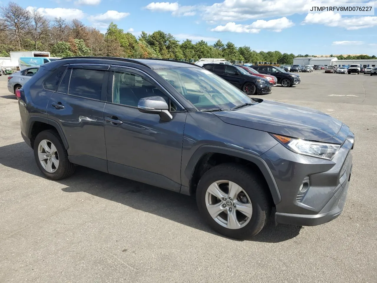 JTMP1RFV8MD076227 2021 Toyota Rav4 Xle