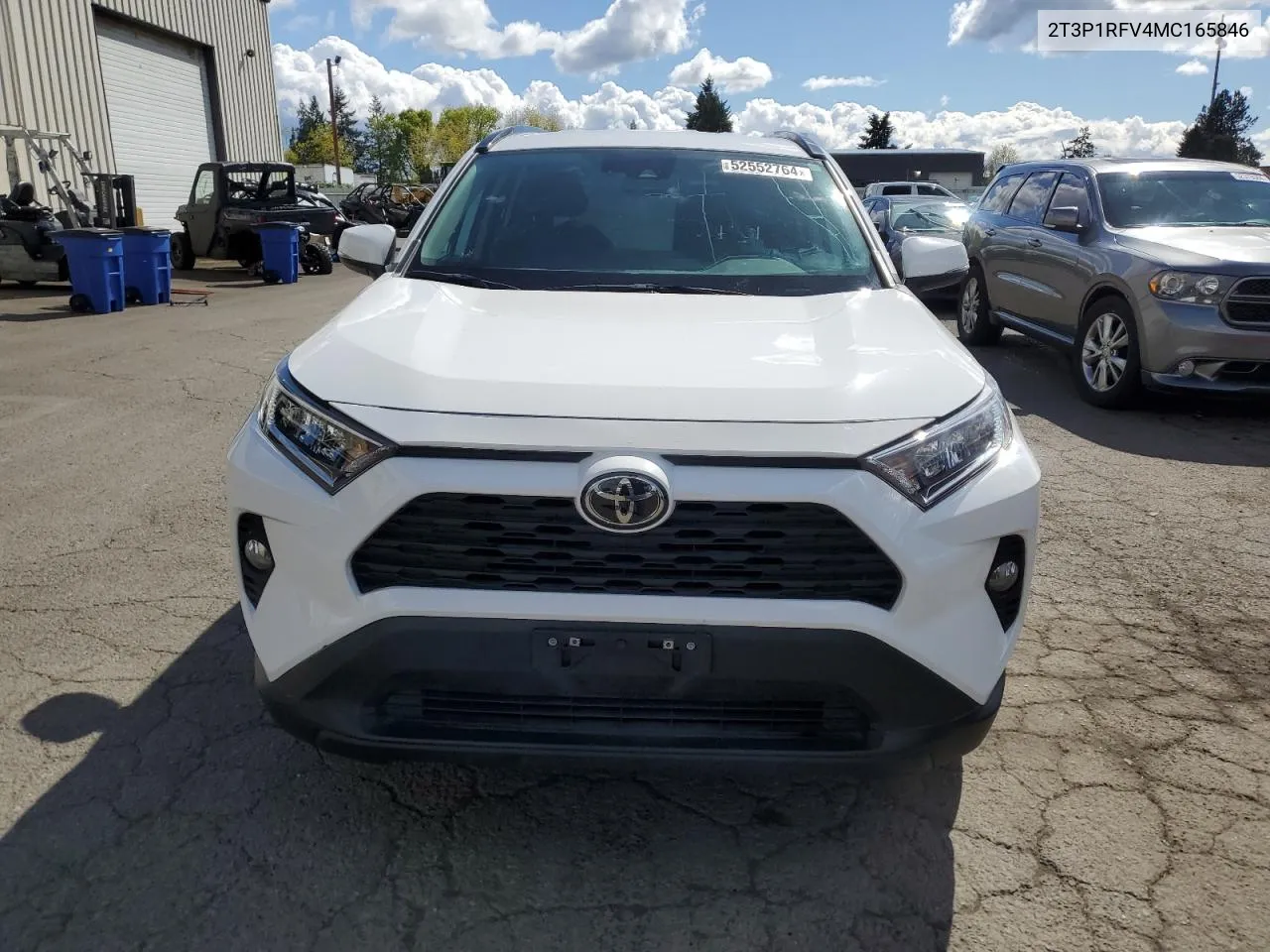 2T3P1RFV4MC165846 2021 Toyota Rav4 Xle