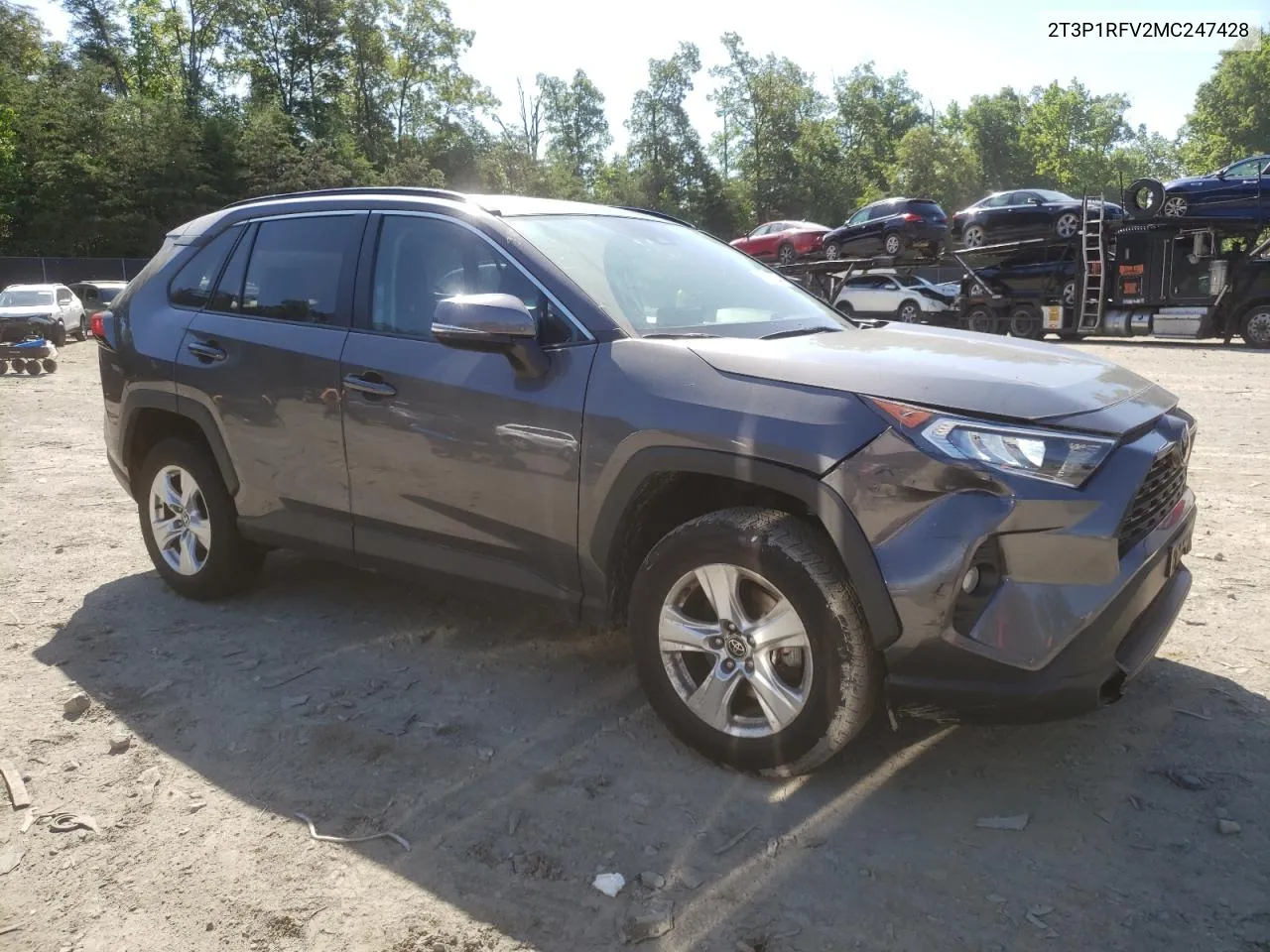 2T3P1RFV2MC247428 2021 Toyota Rav4 Xle