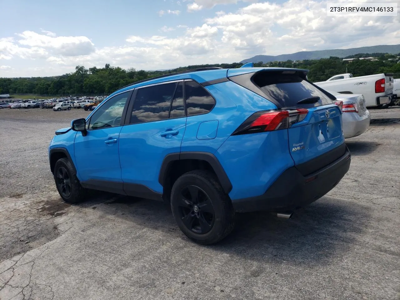 2T3P1RFV4MC146133 2021 Toyota Rav4 Xle