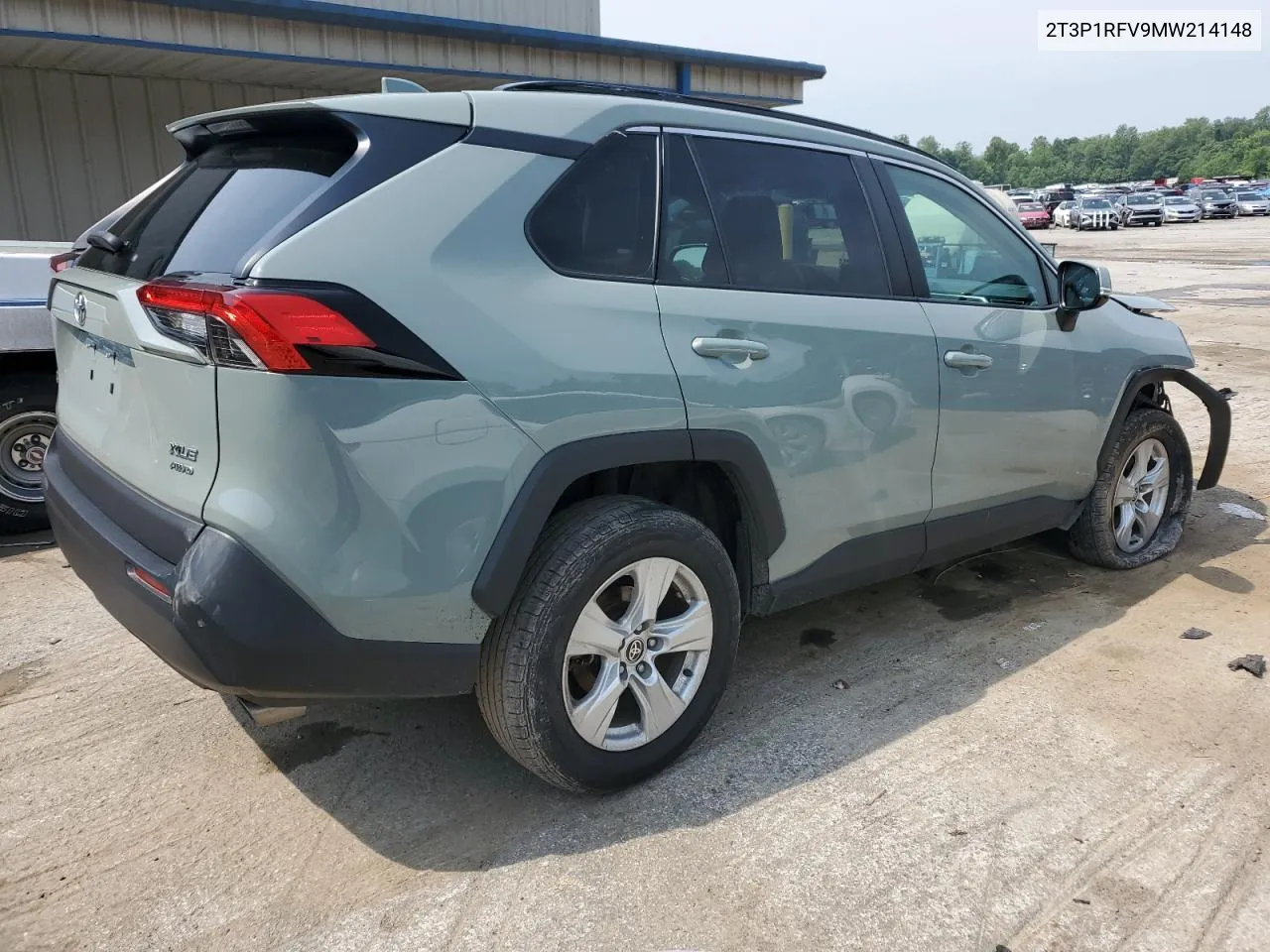 2T3P1RFV9MW214148 2021 Toyota Rav4 Xle