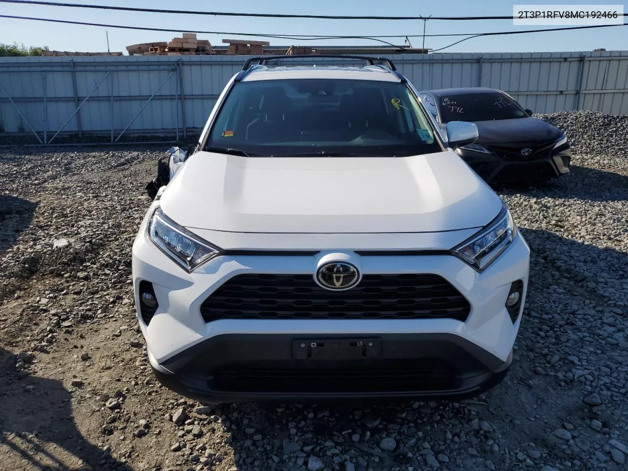 2T3P1RFV8MC192466 2021 Toyota Rav4 Xle