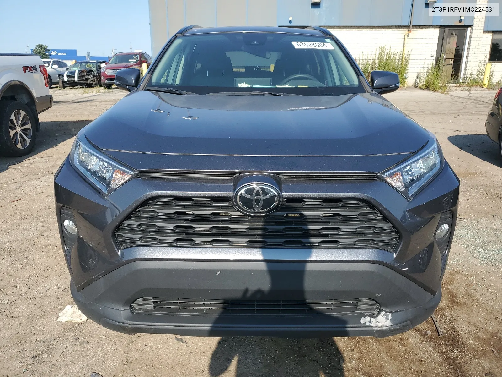 2T3P1RFV1MC224531 2021 Toyota Rav4 Xle