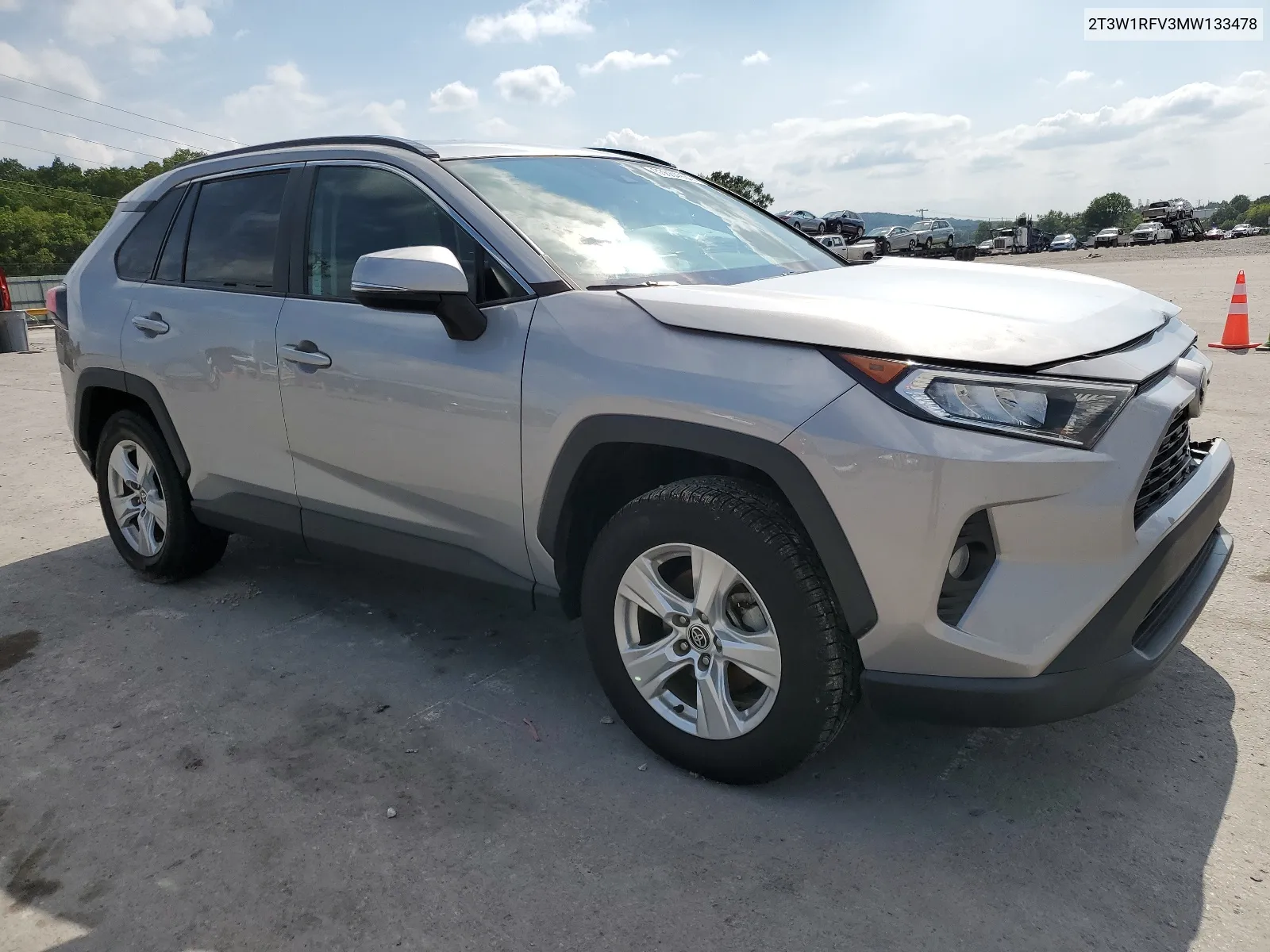 2021 Toyota Rav4 Xle VIN: 2T3W1RFV3MW133478 Lot: 63684904