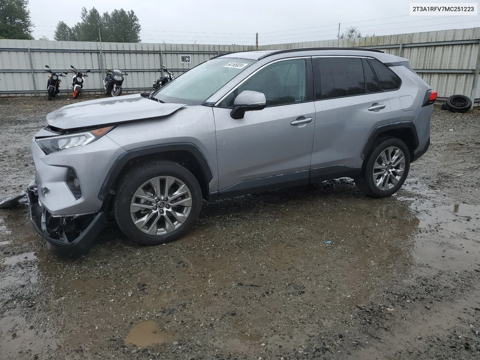 2T3A1RFV7MC251223 2021 Toyota Rav4 Xle Premium