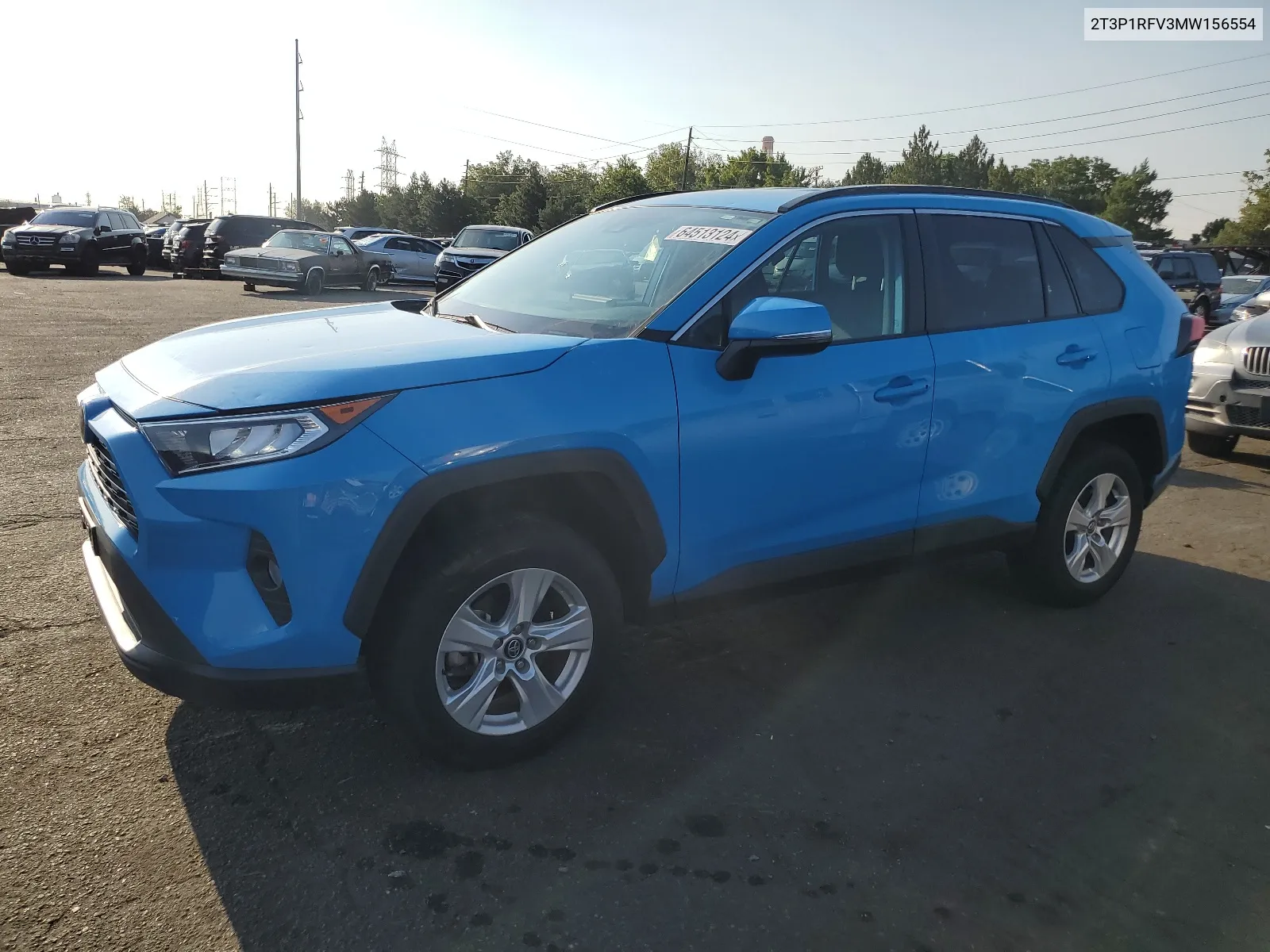 2T3P1RFV3MW156554 2021 Toyota Rav4 Xle