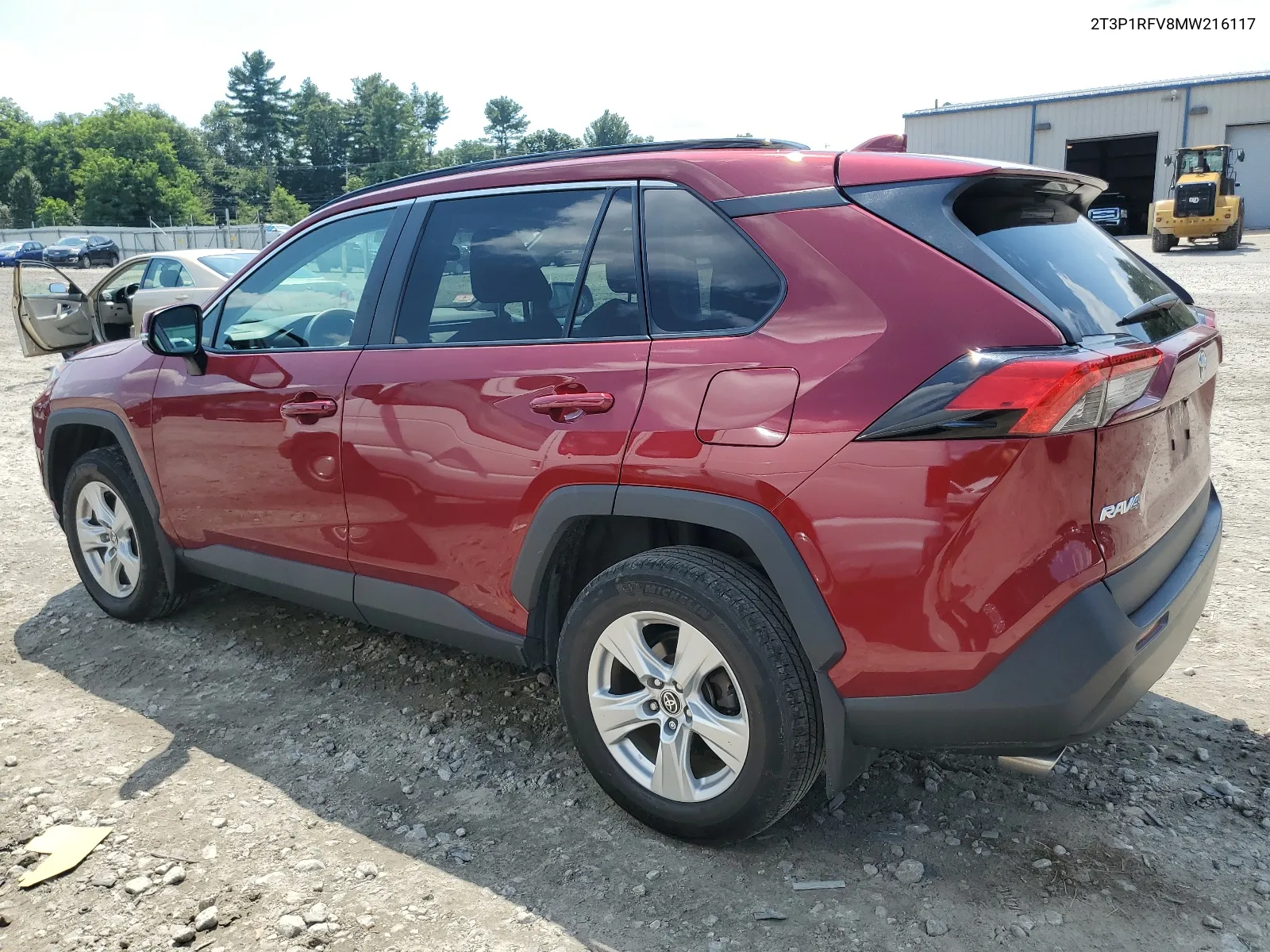 2T3P1RFV8MW216117 2021 Toyota Rav4 Xle