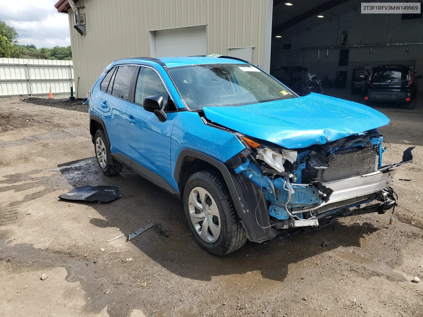 2T3F1RFV3MW149969 2021 Toyota Rav4 Le