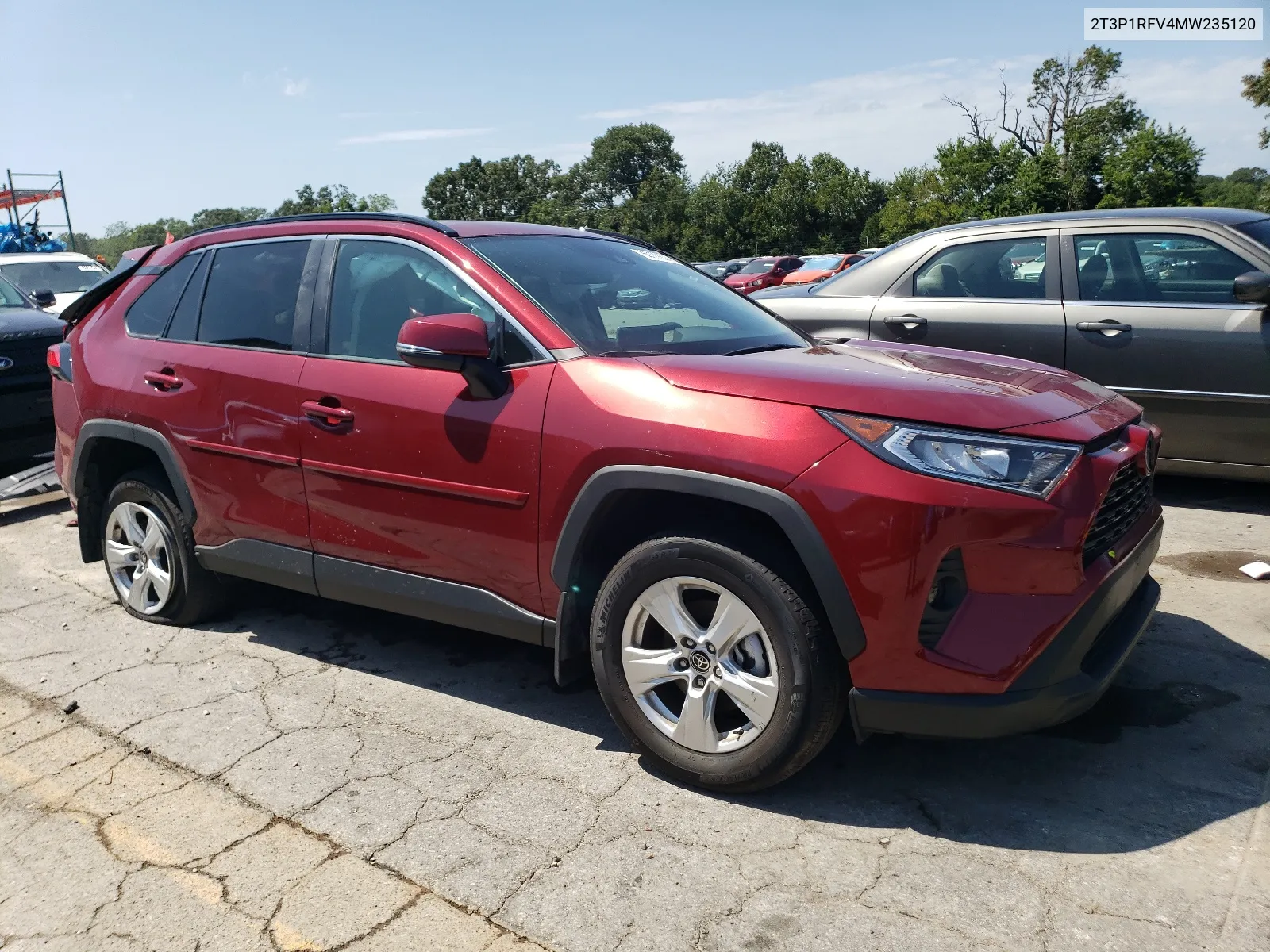 2021 Toyota Rav4 Xle VIN: 2T3P1RFV4MW235120 Lot: 65172224