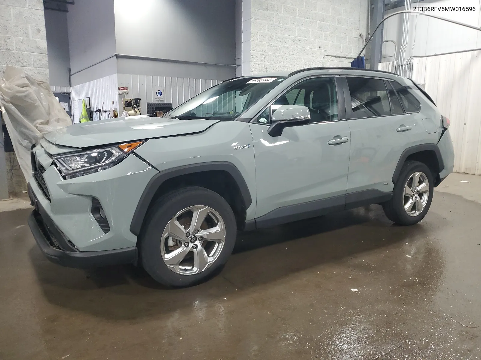 2T3B6RFV5MW016596 2021 Toyota Rav4 Xle Premium