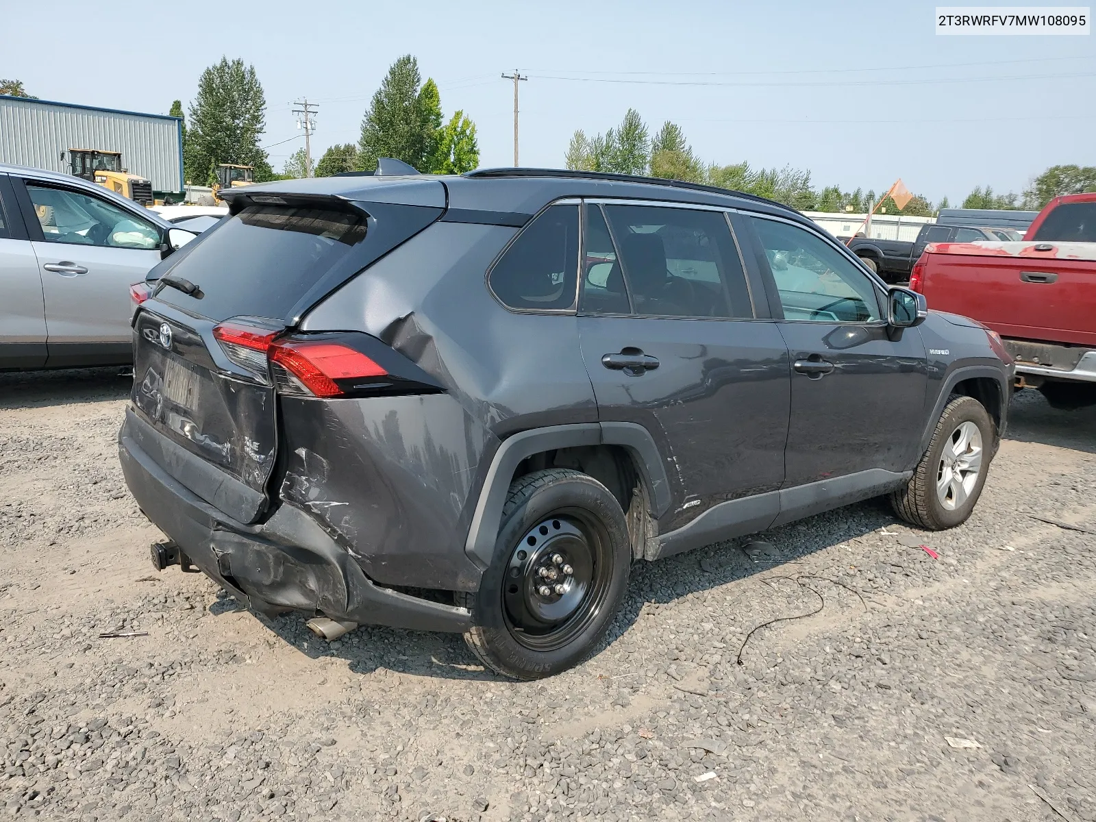 2T3RWRFV7MW108095 2021 Toyota Rav4 Xle