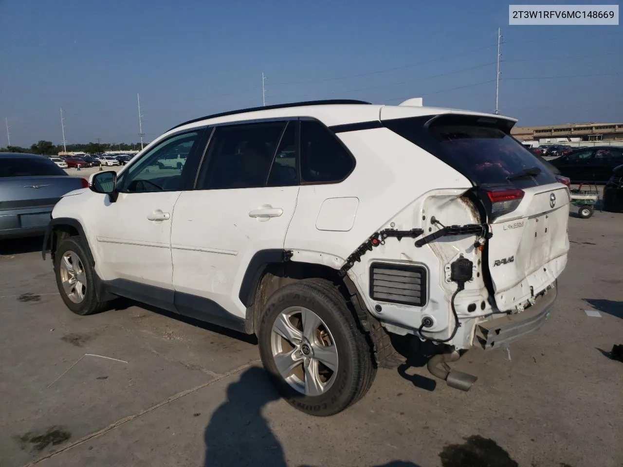 2T3W1RFV6MC148669 2021 Toyota Rav4 Xle