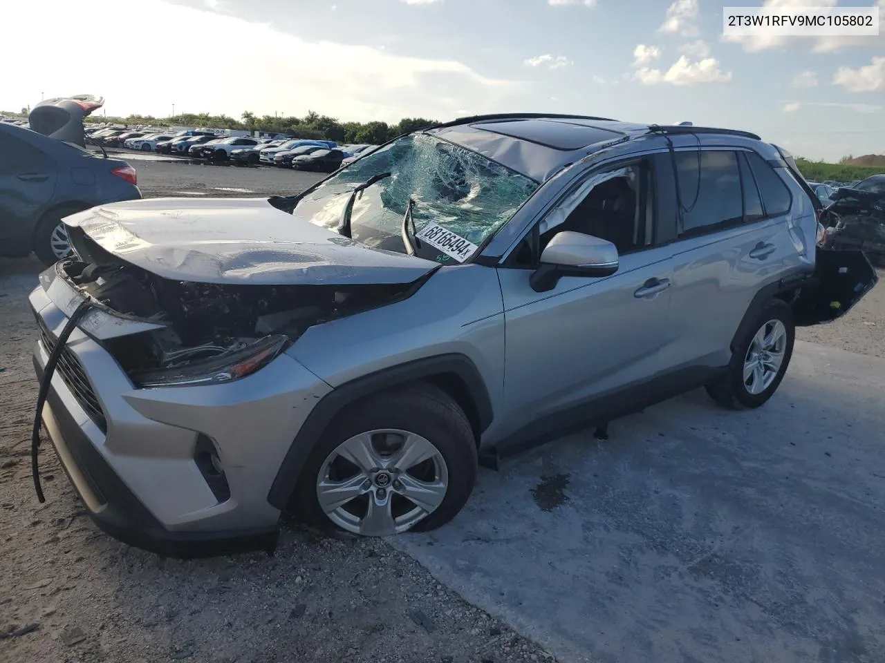 2T3W1RFV9MC105802 2021 Toyota Rav4 Xle