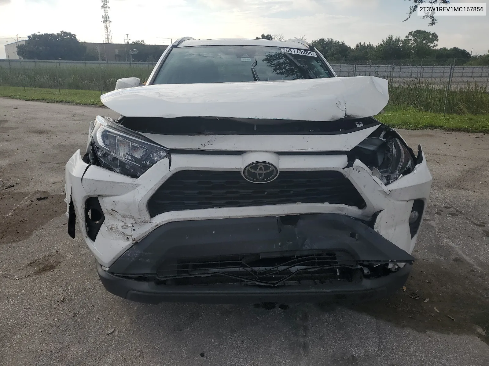 2T3W1RFV1MC167856 2021 Toyota Rav4 Xle