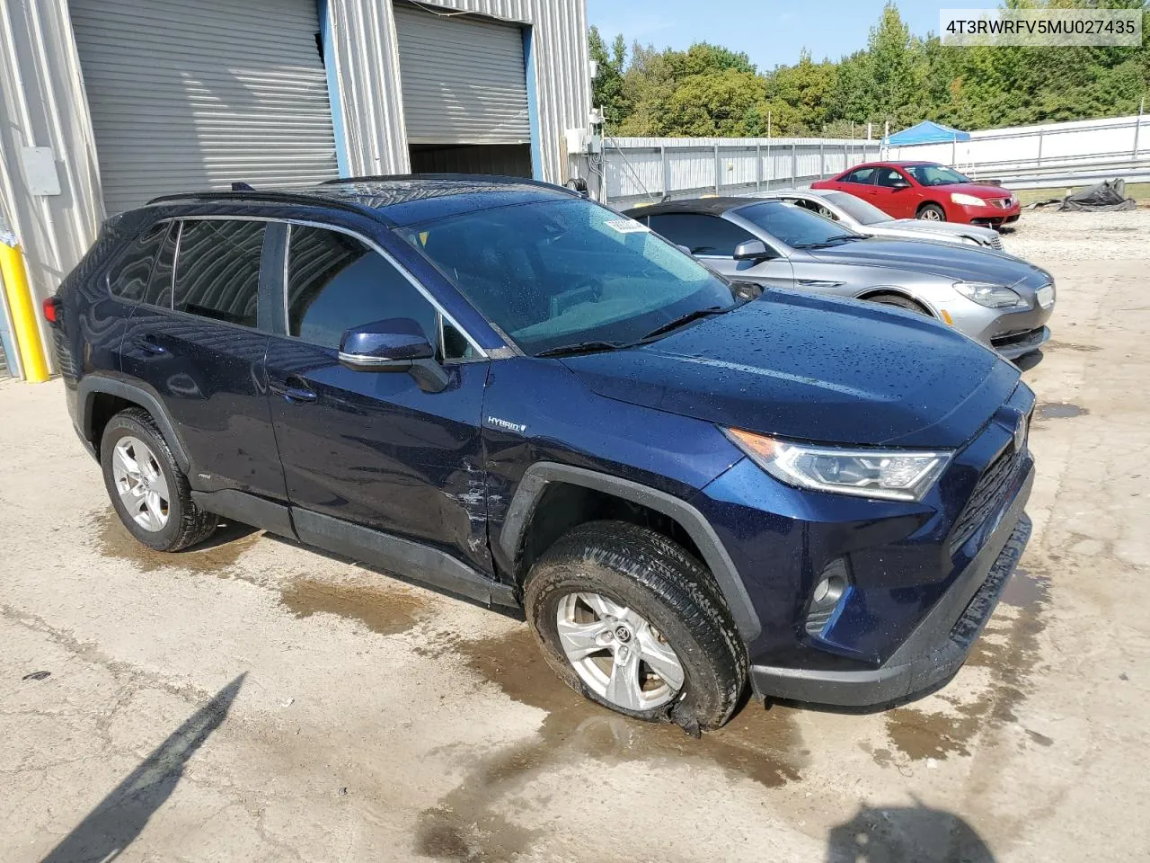 4T3RWRFV5MU027435 2021 Toyota Rav4 Xle