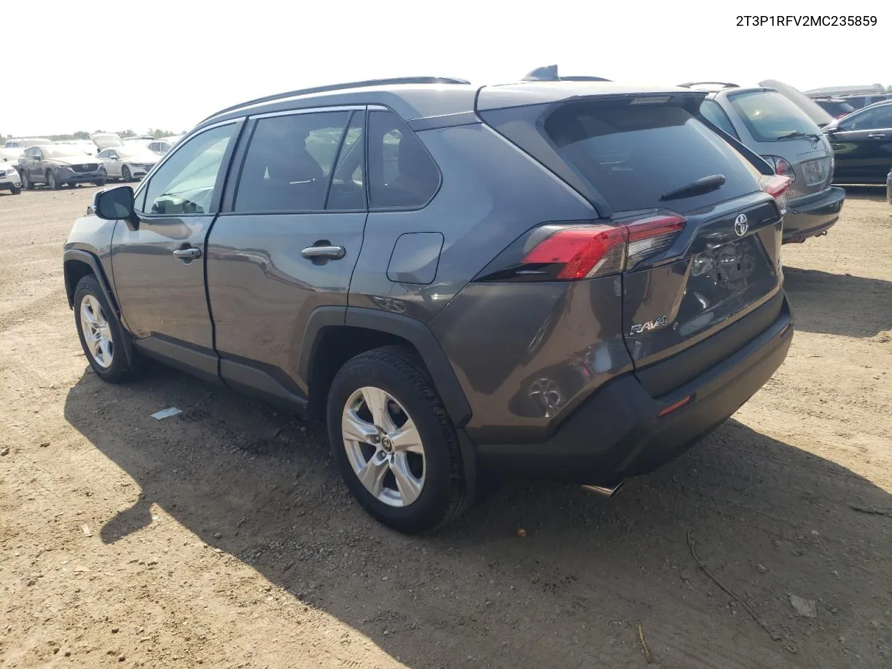 2T3P1RFV2MC235859 2021 Toyota Rav4 Xle