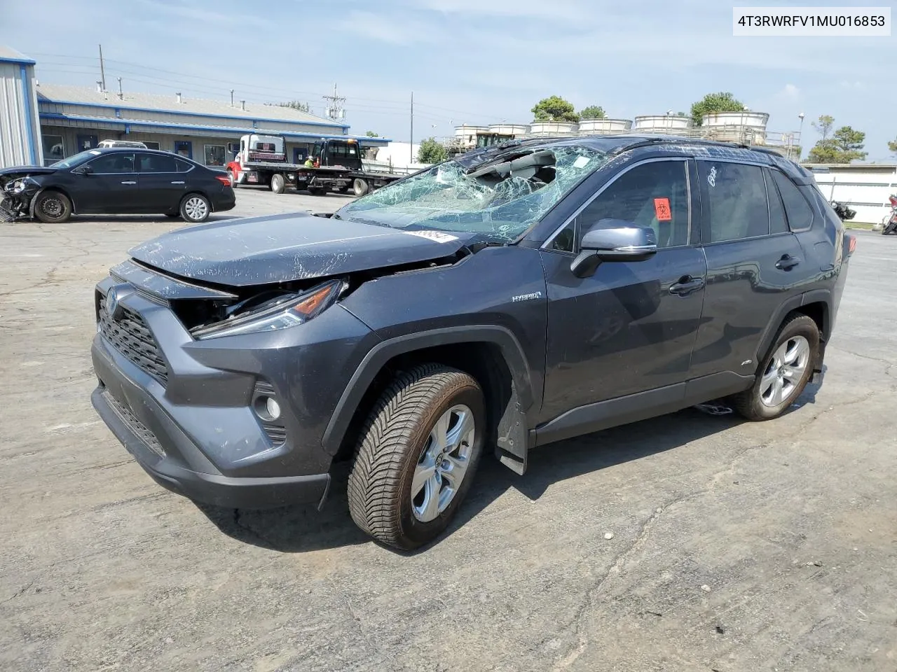 4T3RWRFV1MU016853 2021 Toyota Rav4 Xle